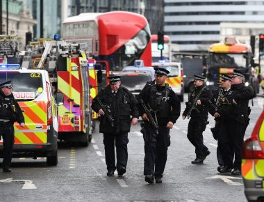 Αυτόπτες μάρτυρες για Λονδίνο: «Ήταν ένα ζώο!- Είδα ανθρώπους με κομμένους λαιμούς»